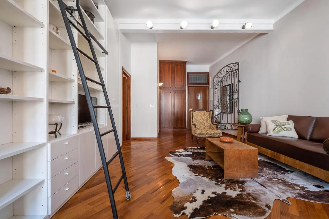 A Due Passi Dalla Pinacoteca Apartment Bolonha