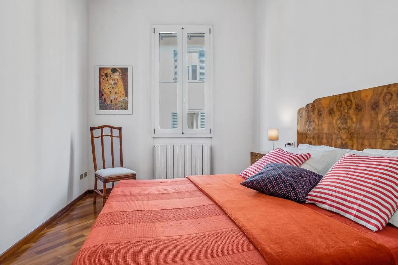 A Due Passi Dalla Pinacoteca Apartment Bolonha