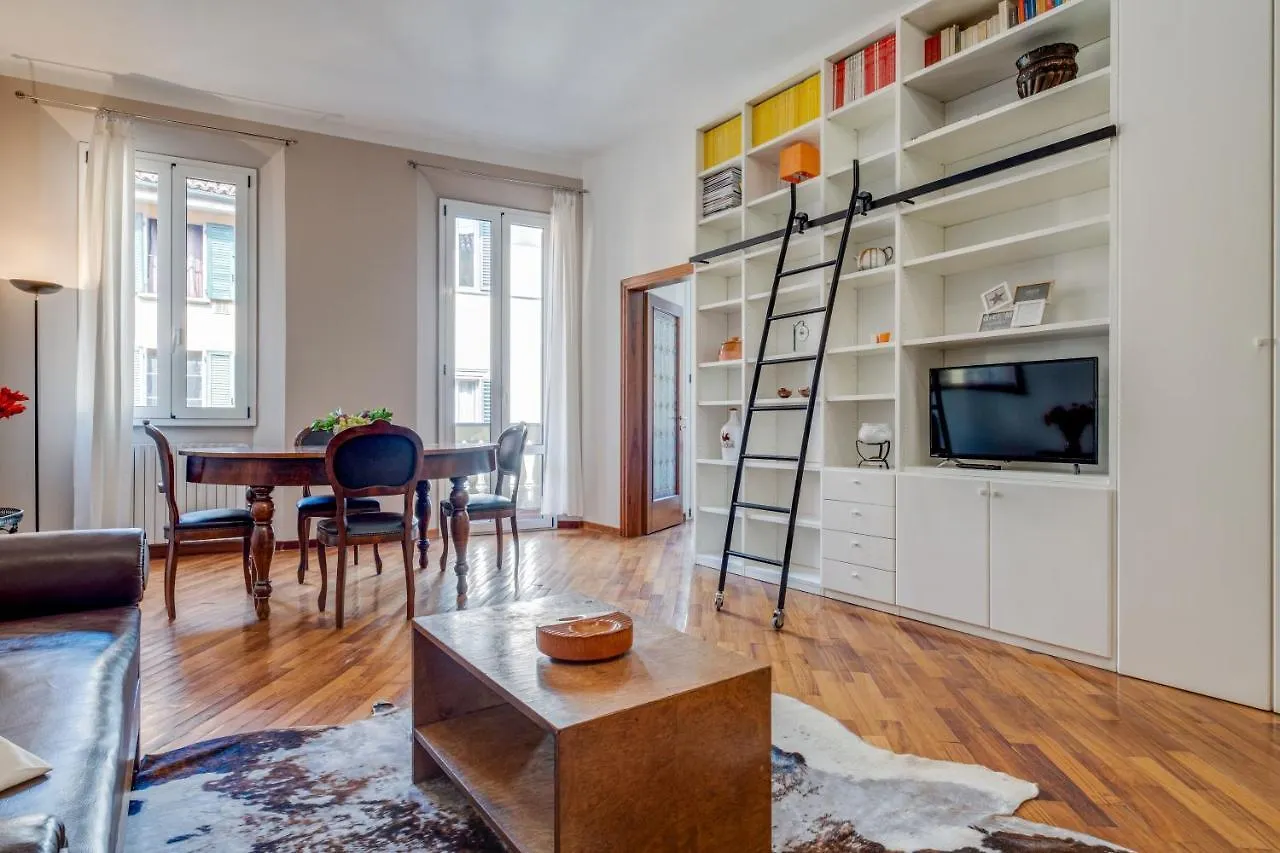 A Due Passi Dalla Pinacoteca Apartment Bolonia
