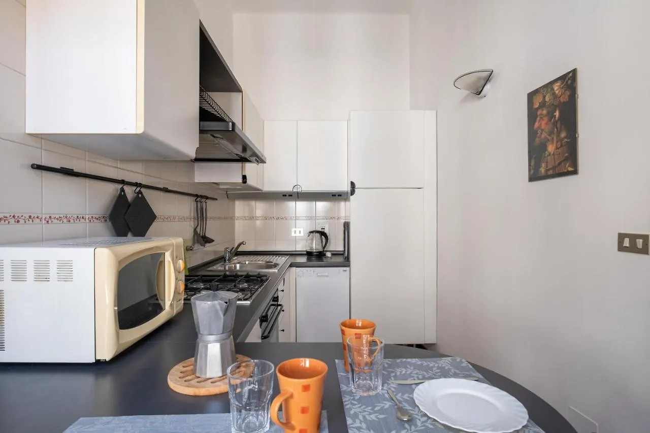A Due Passi Dalla Pinacoteca Apartment Bolonia
